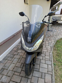 Honda pcx 125, model 2016 - 5