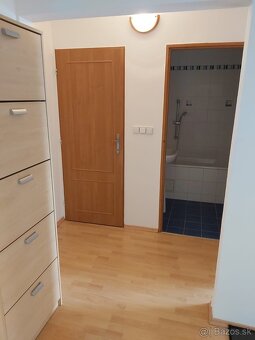 Svetlý 3-izbovy byt na začiatku Petržalky - 5