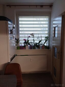 Predám 3 izbový prerobený byt s balkónom - 5