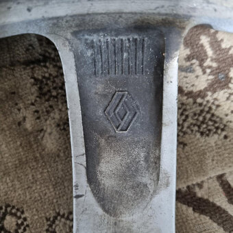 Hliníkové Renault disky 5x114.3 R18, 7,5J ET47 - 5