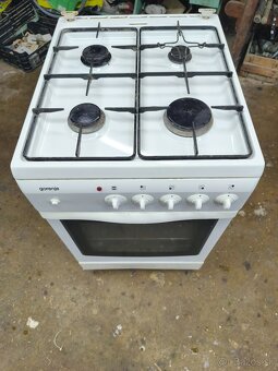 Predám plynový sporak - 5