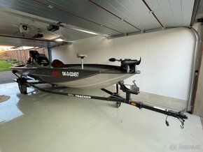 Čln/Loď Bass tracker PRO TEAM 190 - 5