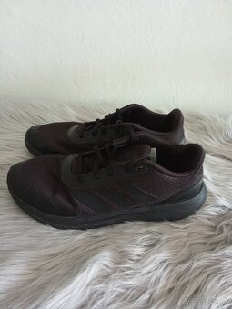 Botasky Adidas 38 - 5