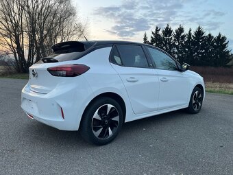 predám opel corsa E - 5