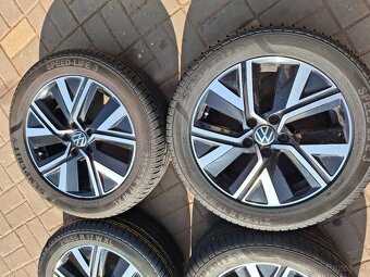 Predám kolesá disky+pneumatiky 215/55R17 98W 98W - 5