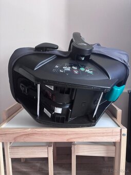 Predám autosedačku-vajce Britax Römer Baby-Safe Core - 5