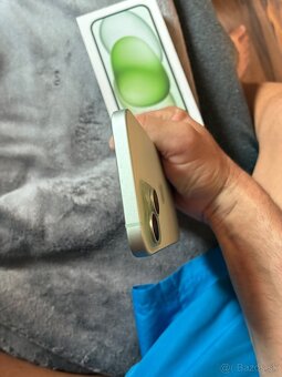 iPhone 15 128GB - 5
