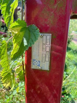 Predám zhrnovač za traktor - 5