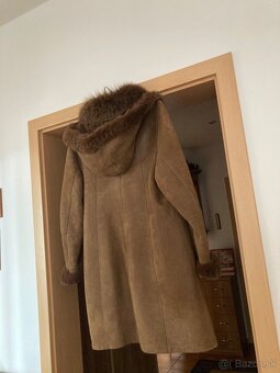 Kožuch dámsky slovenský s kapucňou - 5