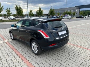 Lancia Delta 2.0 JTD 121kw 6 rychl 1. maj v ČR - 5