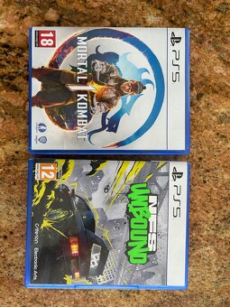 Play station 5 - 5