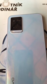 VIVO Y21 - 5