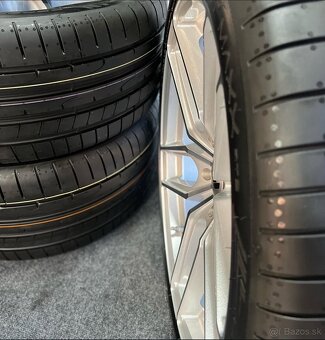 Japan Racing JR25 8.5x20 5x112 - 5