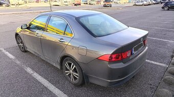 Honda Accord - 5