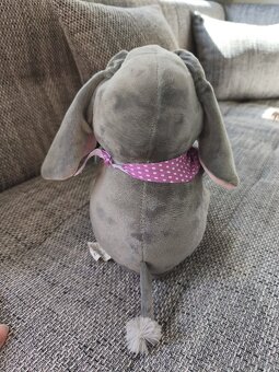 Interaktívny plyšový sloník - 5