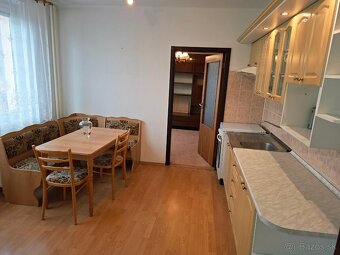 Priestranný 3 izbový byt TN - Partizánska, 79 m2 - 5