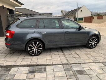 ŠKODA OCTAVIA COMBI 3 1,6 TDI 4x4 Ťažné - 5