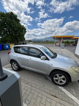 toyota rav4 - 5