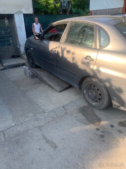Vynenim ale o prédam Seat cordoba - 5