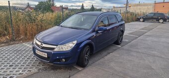 Predám Opel Astra Combi 1.7 CDTI - 5