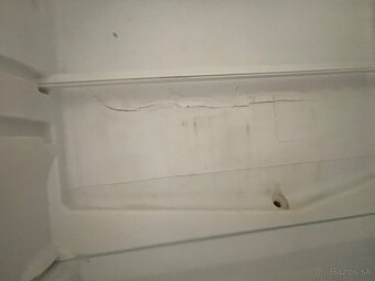 Vstavaná chladnička s mraznickou - 5