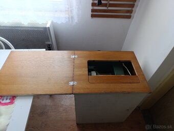 predám šijací stroj "PODOLSK 132" a PREDOM kucznik 431 - 5