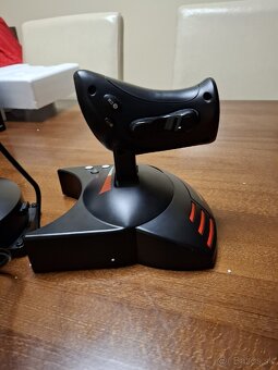Joystick Thrustmaster T.Flight Hotas X - 5
