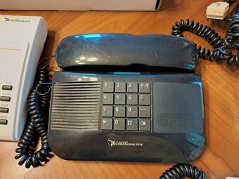 Staré telefóny - 5