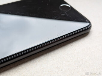 Predám Apple iPhone SE 2020 128GB v čiernej farbe. - 5