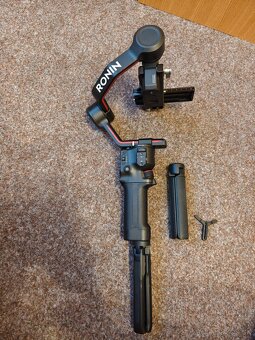DJI RS3 - 5