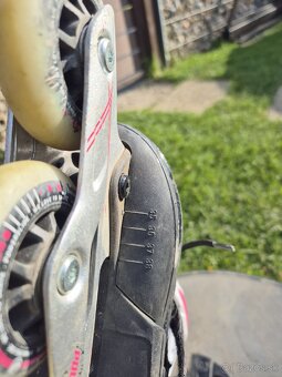 Kolieskove korce velkost 35-38 - 5