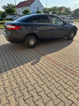 Renault Fluence 1.6,81 kw,r.v.2010 - 5