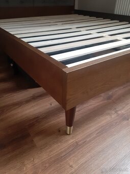 Elegantna calunena postel 160×200 - 5