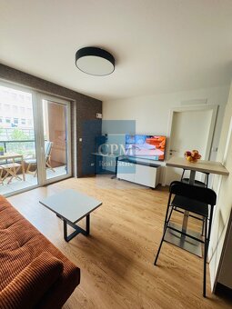 Ponúkam na prenájom 2-izbový byt v projekte Urban residence - 5