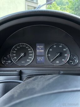 Mercedes benz C 180 kompressor w203 facelift 105kw - 5