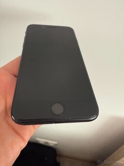 Mobilný telefón zn. Apple Iphone SE - 5