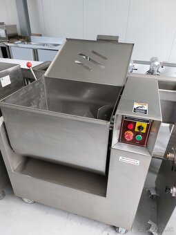 Miešačka mäsa 120 L -95kg Miešačka mäsa Miešačka klobás - 5