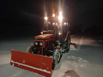 v ponúkam čelnu hydrauliku koplet pluh zetor - 5