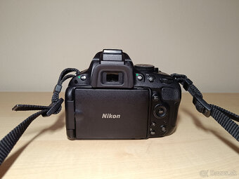 Nikon D5100 + objektív Nikon AF-S 18-105 mm VR - 5
