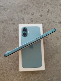 Apple iPhone 16 Plus 128GB - 5