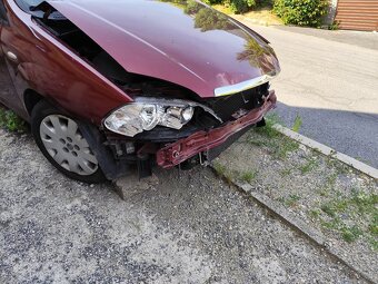 Fiat Croma 1.9 TDI - 5