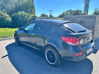 Chevrolet Cruze - 5