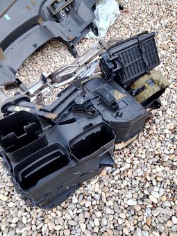 Ford Galaxy, 1,9tdi, 85kw, 2002 - 5