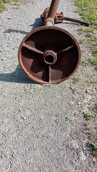 Ručná pumpa na vodu - 5