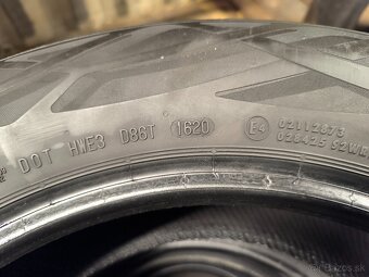 Continental EcoContact 6 215/65 R17 99V - 5