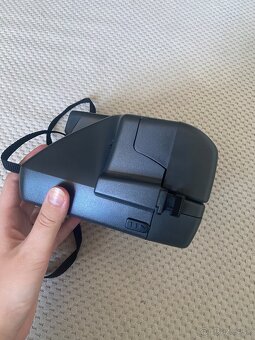 polaroid 600 camera close up - 5