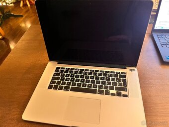 Apple MacBook Pro 13 - 5