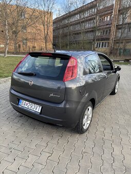Fiat grande Punto 1.2 48kW 2009 97 000km - 5