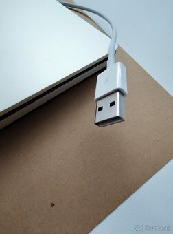 Apple USB SuperDrive - externá dvd napaľovačka - 5