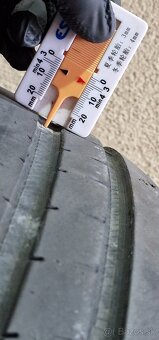 245 45 r18 Goodyear - 5